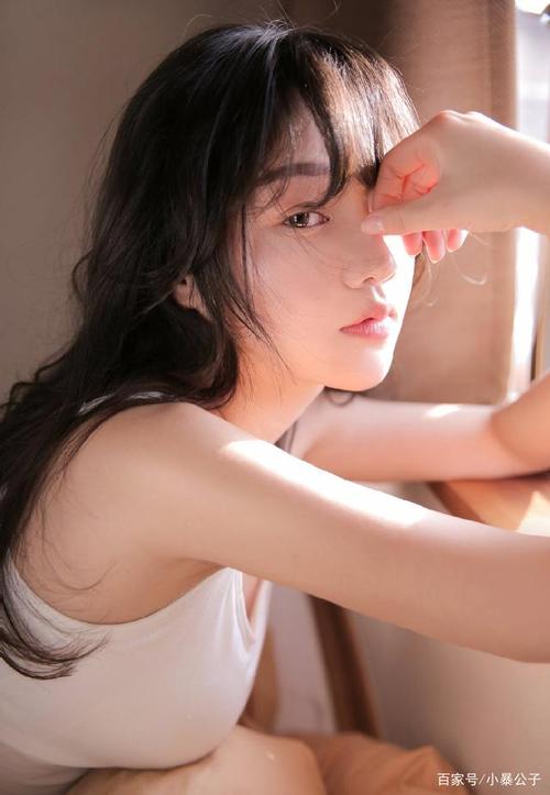 秘书大奶子的相关介绍