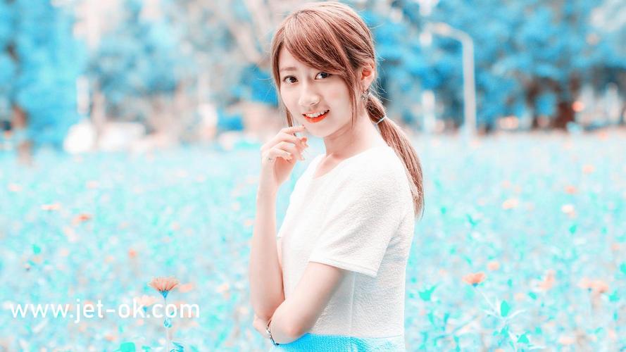 无毛少妇av的相关介绍