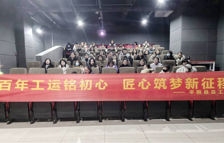 av少妇二区的相关介绍