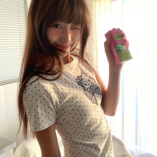 蜜臀少妇av的相关介绍