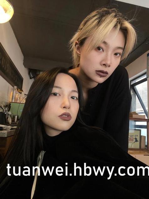 人妻中文有码在线的相关介绍