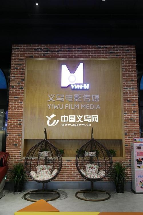 女性下面来黄黄的分泌物的相关介绍