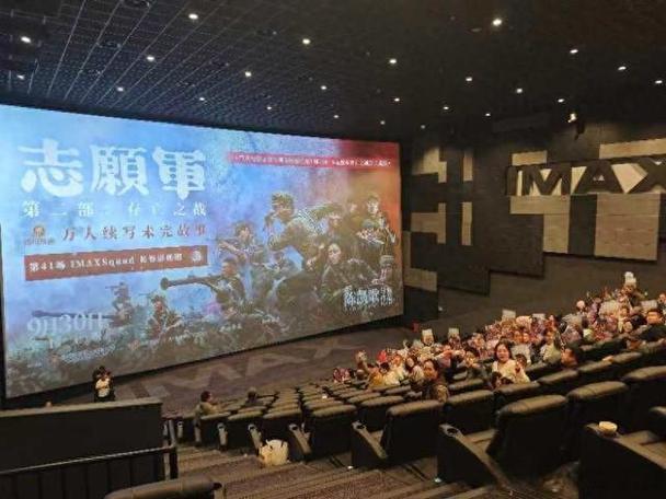 女生下面出现黄色分泌物的相关介绍
