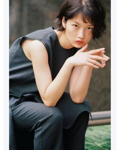 嫩草伊人久久久av少妇的相关介绍
