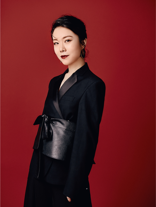 一本色道美女综合亚洲av的相关介绍