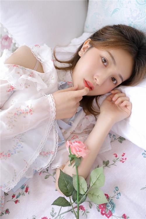 久久久精品人妻少妇一区二区的相关介绍