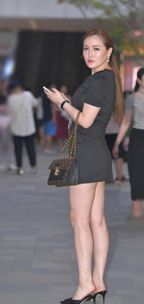 91入口人妻的相关介绍