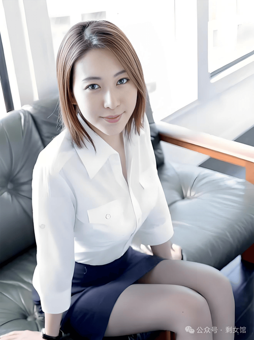 操的女人出白浆视频的相关介绍