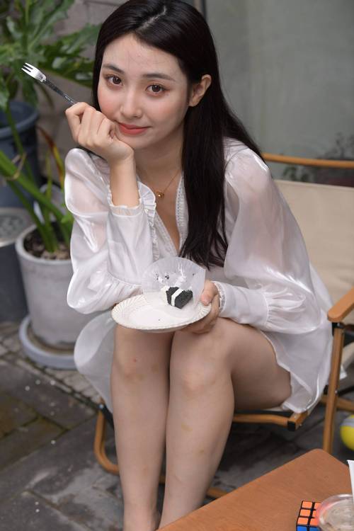 夫妻一起看毛片的相关介绍