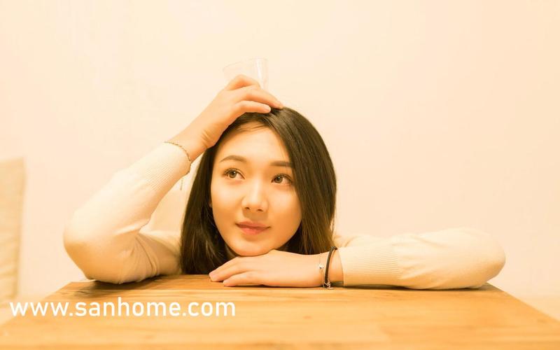 山外人精品影院的相关介绍