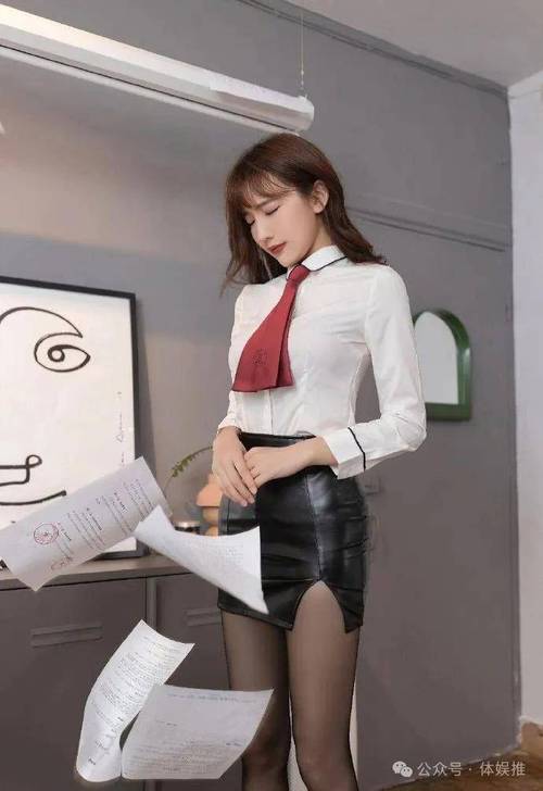 鞠婧祎被c到高潮嗯～啊～嗯嗯～小说的相关介绍