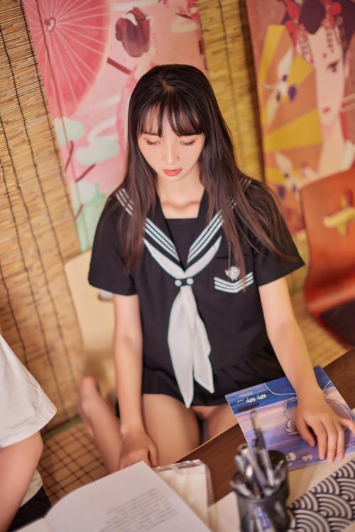后宫调教(高h,np)的相关介绍