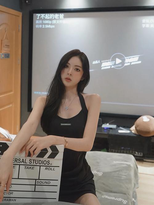 女人天堂少妇激情av在线的相关介绍