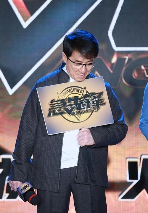 少妇亚洲一区的相关介绍