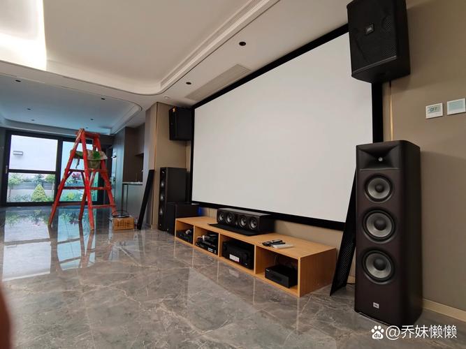 看吧青苹果果影院的相关介绍