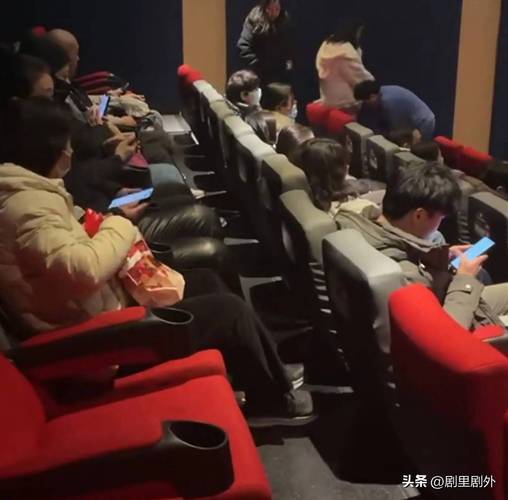 狂插美女后入式的相关介绍